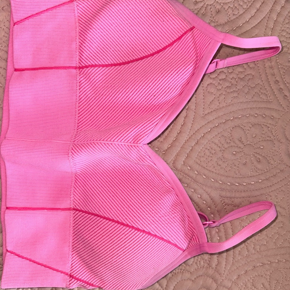 Pink aerie sports bra
